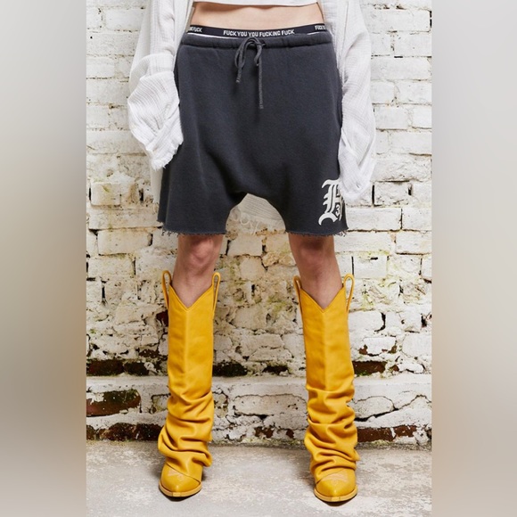 R13 Logo Short – black. Size large - Picture 1 of 11